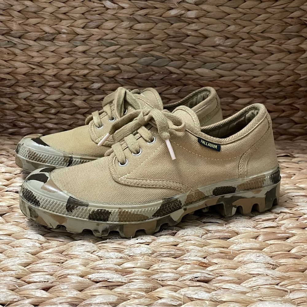 Palladium Tan‎ CAMO Army Pampa Low Boots Canvas Casual Desert